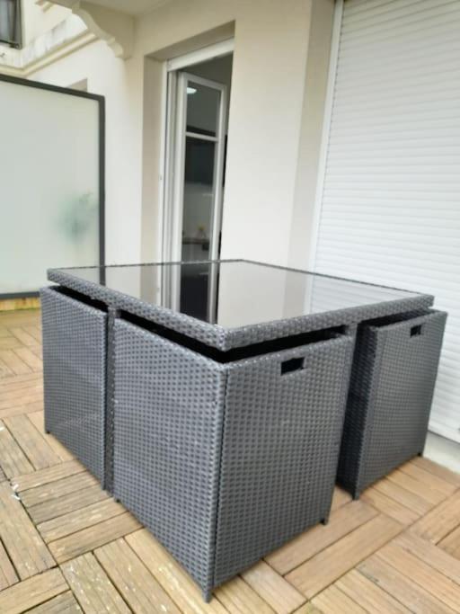 Apartamento Studio - 1 Min Rer - 10Min Disney & 30 Min Paris - Free Parking & Wifi Bussy-Saint-Georges Exterior foto